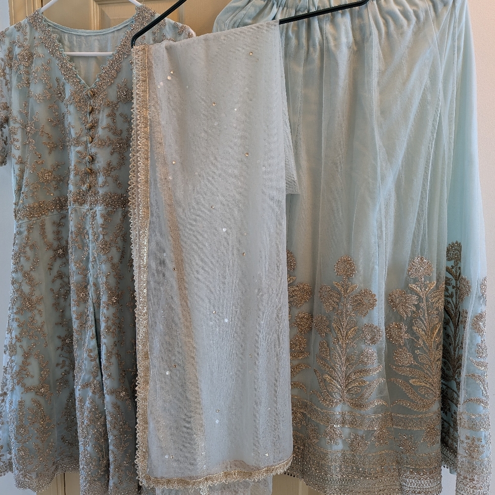 3 Piece Elegant Embroidered Top( Kurta), Langha (Long Skirt)with Shawl(Dupatta)